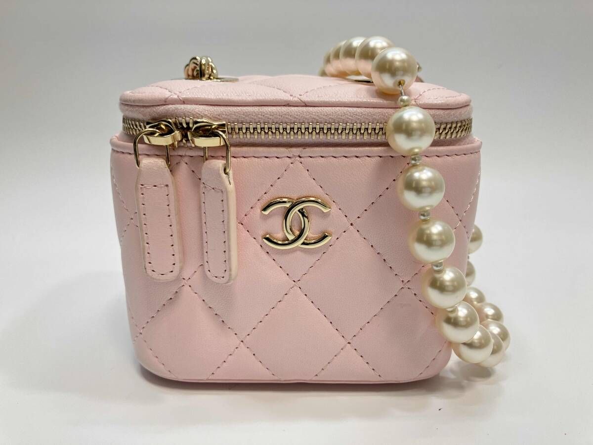 CHANEL バニティ パール CHANEL シャネル マトラッセ ミニバニティバッグ パールチェーン