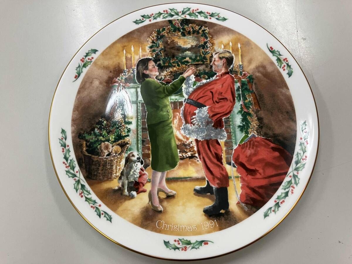 Royal Doulton クリスマスプレート 4枚セット - メルカリ