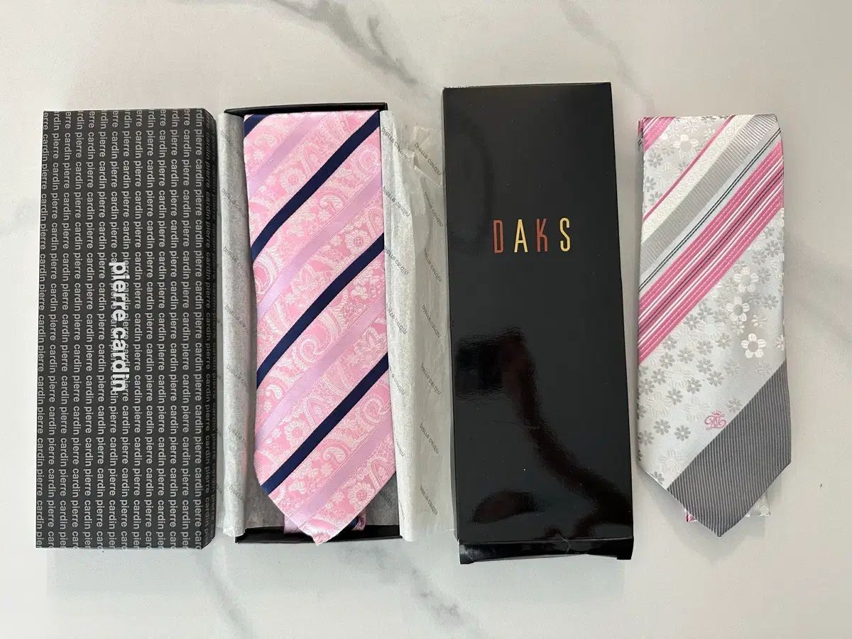 新品 ピエール・カルダン DAKS ダックス シルク ネックタイ