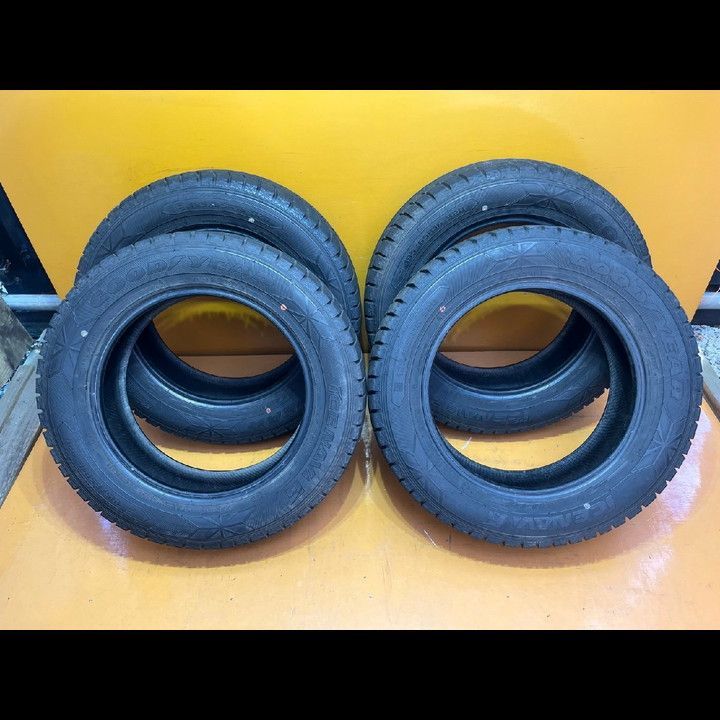 送料無料】195/65R16 92Q GOODYEAR ICE NAVI 6【4本セット】☆8044