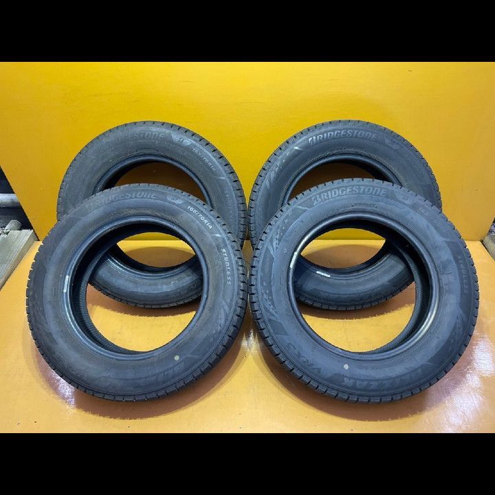 【送料無料】165/70R14 81Q BRIDGESTONE BLIZZAK VRX3【4本セット】★8129
