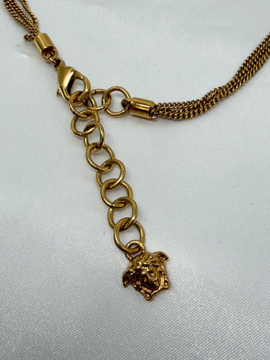 VERSACE ベルサーチ メドゥーサネックレス ゴージャス ネックレス 44㎝(調節可)中古 スレなどあり M-2089 VERSACE ベルサーチ メドゥーサネックレス ゴージャス ネックレス 44㎝(調節可)中古 スレなどあり M-2089