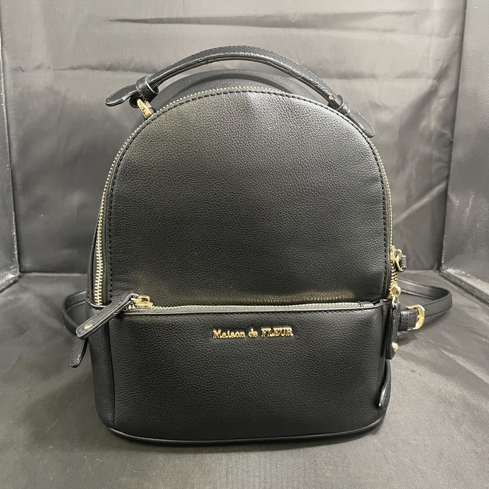 フルラ 　 レザー リュック B26070087