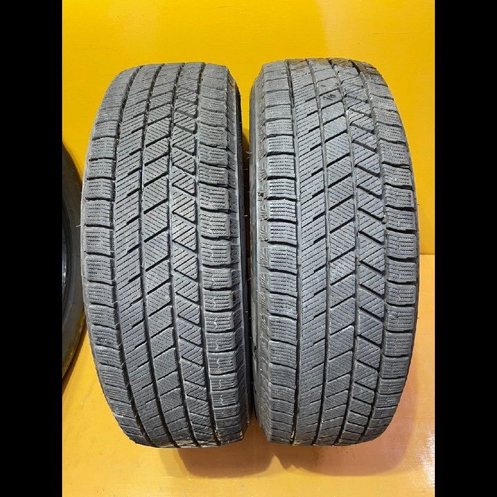 送料無料】175/65R15 84Q BRIDGESTONE BLIZZAK VRX3【4本セット