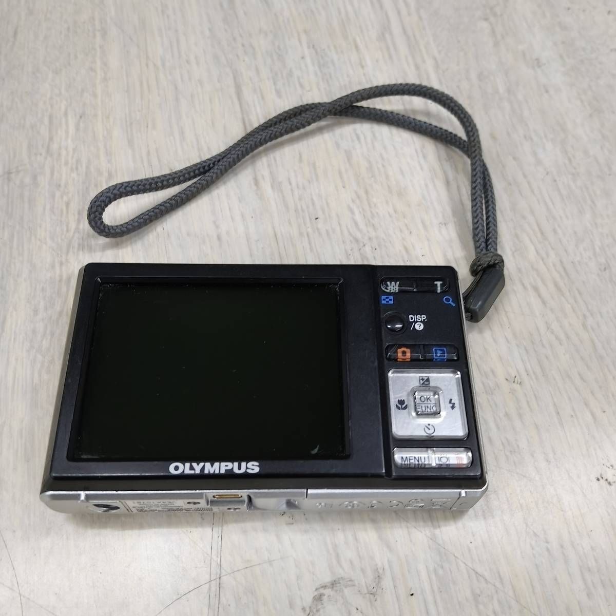 動作未確認】OLYMPUS FE-3000 デジタルカメラ コンデジ ジャンク
