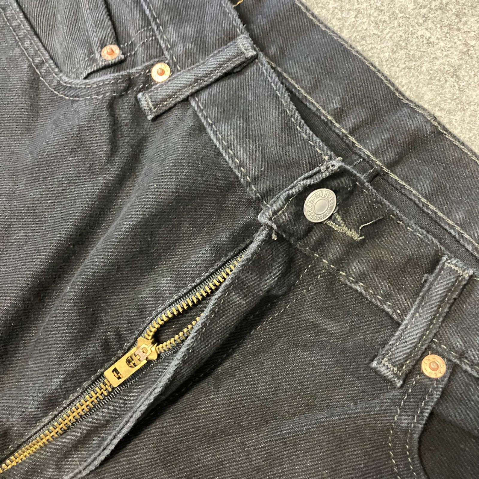 メンズ P3488 Levi