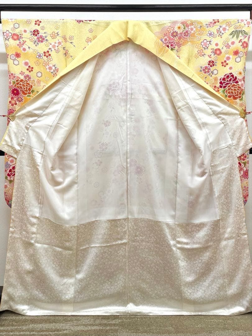 振袖 金駒 金彩 紋意匠 牡丹 身丈164cm HKT220 - メルカリ