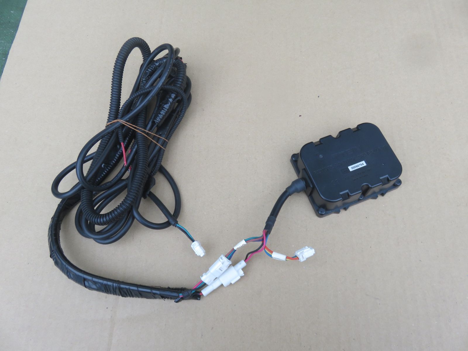 LK1746* 動作OK アルファード GGH20W/後期 外し 社外/TEIN 車高調 (EDFC ACTIVE) 電動減衰力 モータードライバーユニット /ヴェルファイア