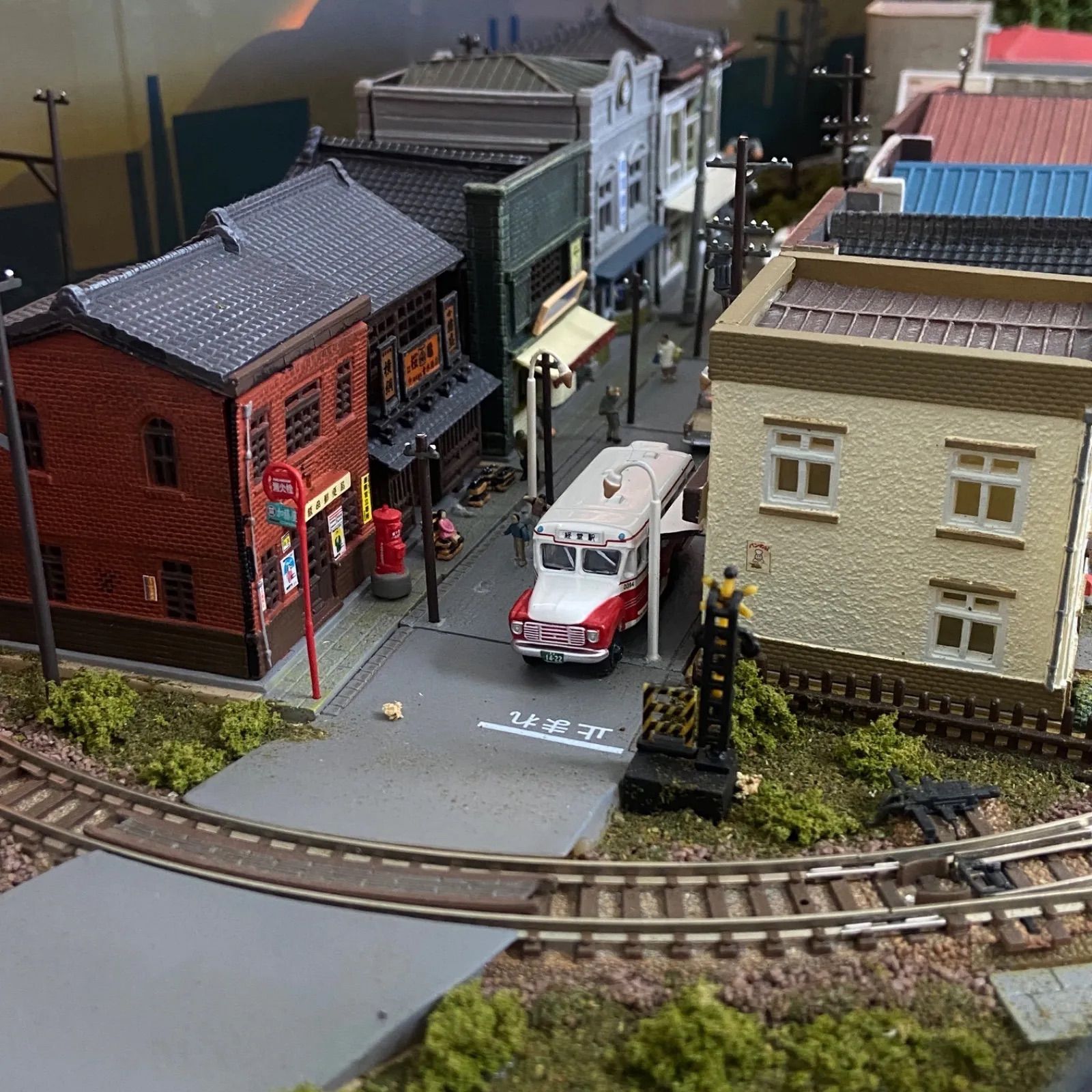 引取限定】例完成品 週刊 昭和の「鉄道模型」をつくる 特製アクリル