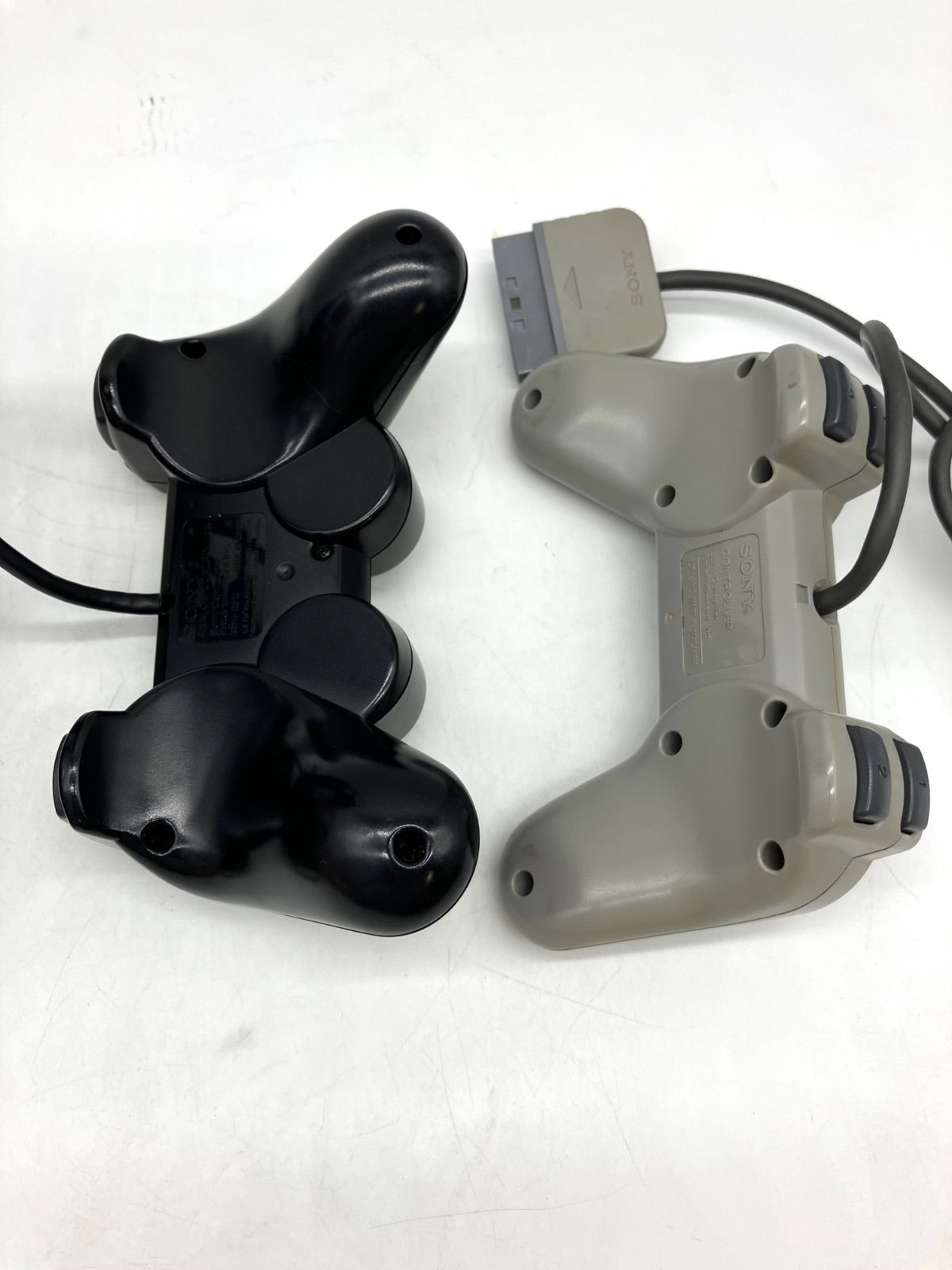 HDN562【動作未確認】SONY 家庭用ゲーム機 PlayStation2 SCPH-39000 RC