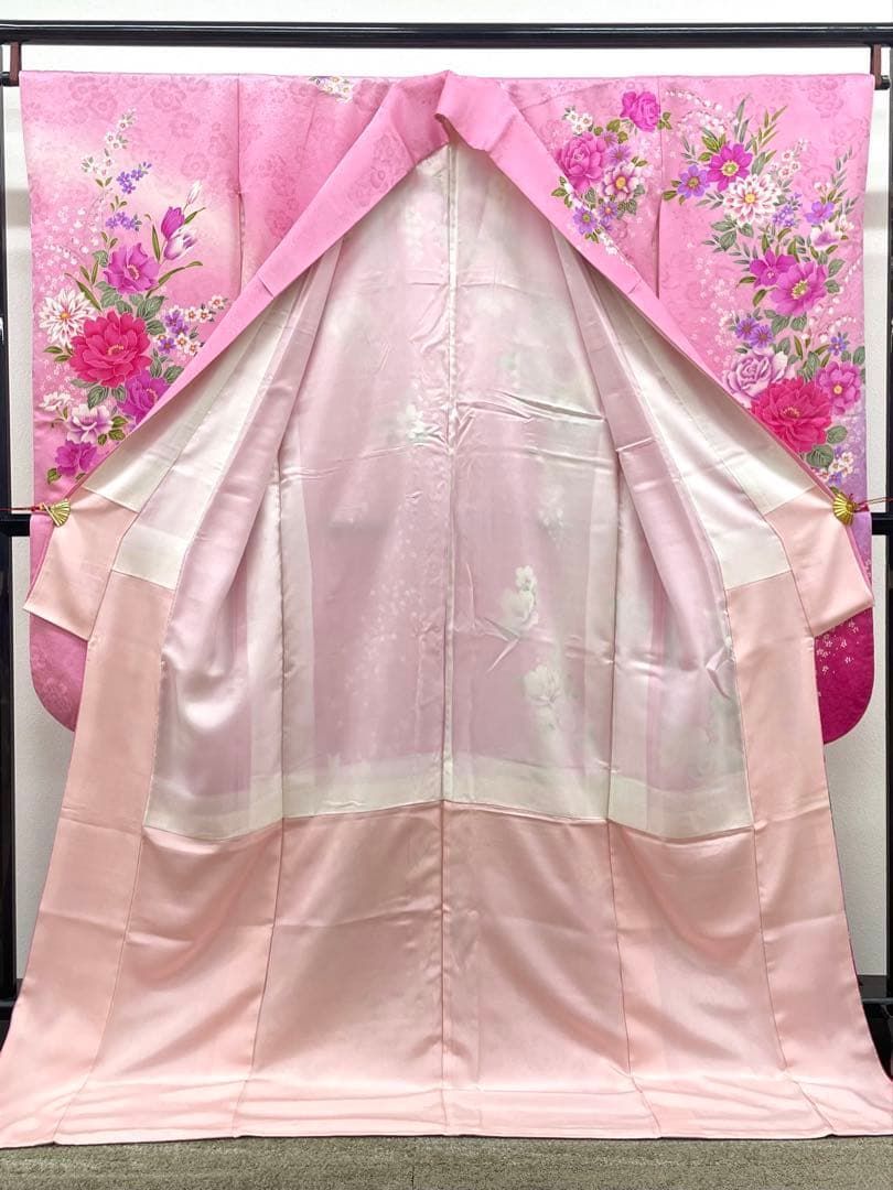 振袖 金駒 銀通し 紋意匠 身丈177cm トールサイズ HKT222 - メルカリ