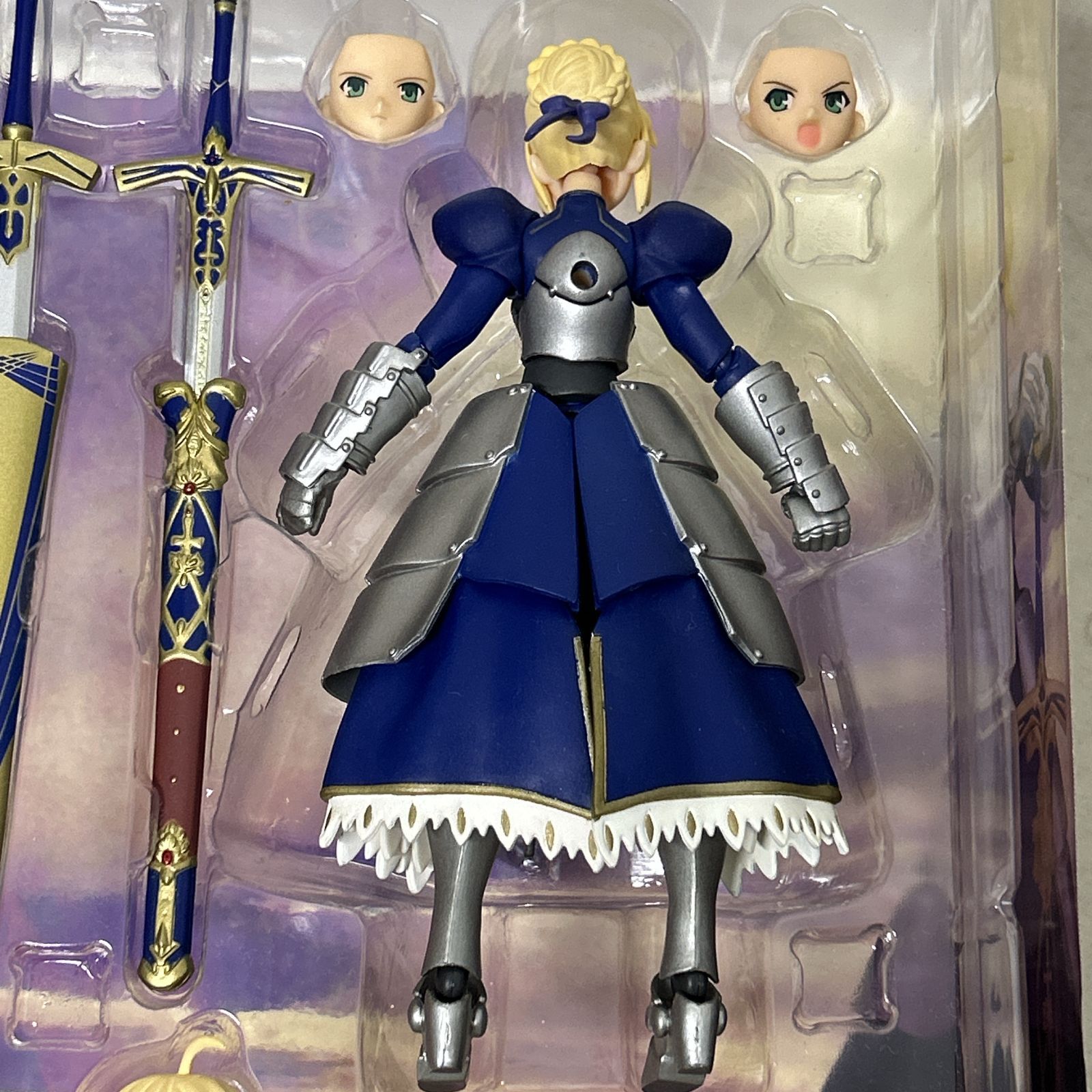 浜館41-1514] figma 003 セイバー 甲冑ver. Fate/stay night [中古品