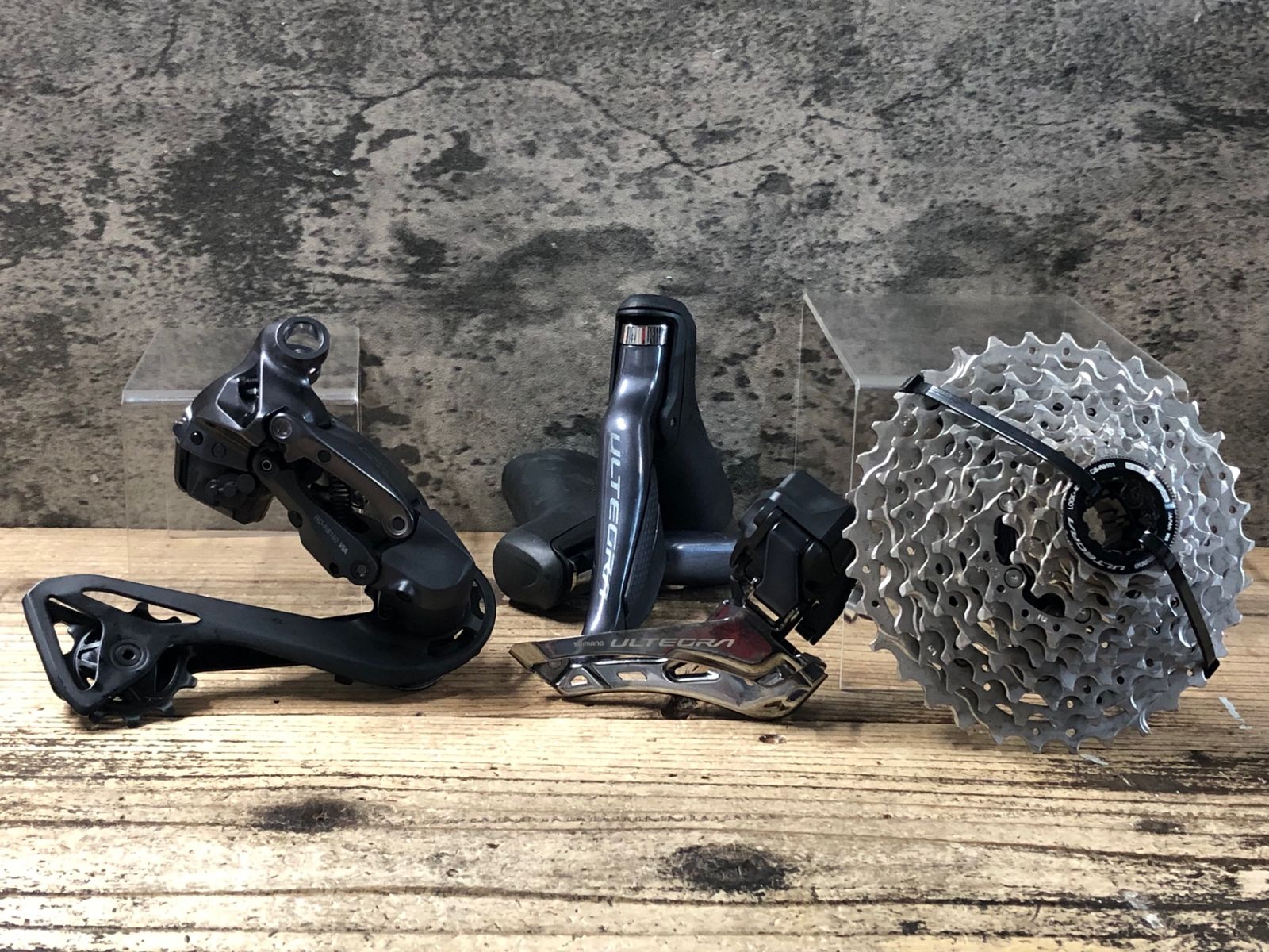IS636 シマノ SHIMANO アルテグラ ULTEGRA R8150 コンポセット B軸欠品