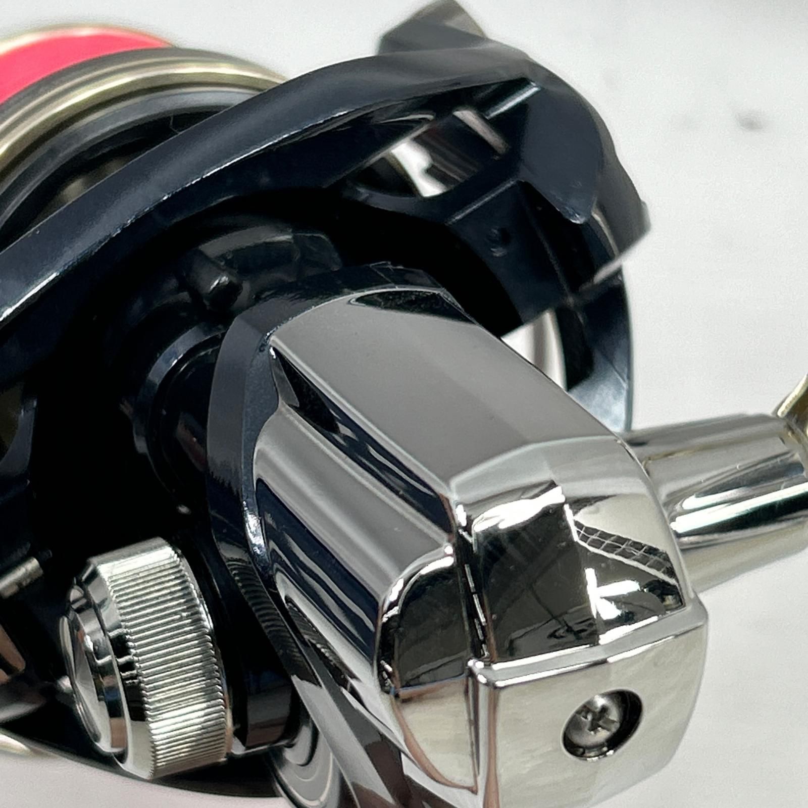 DAIWA ダイワ スピニングリール 17ウインドキャスト4000 059650 - メルカリ