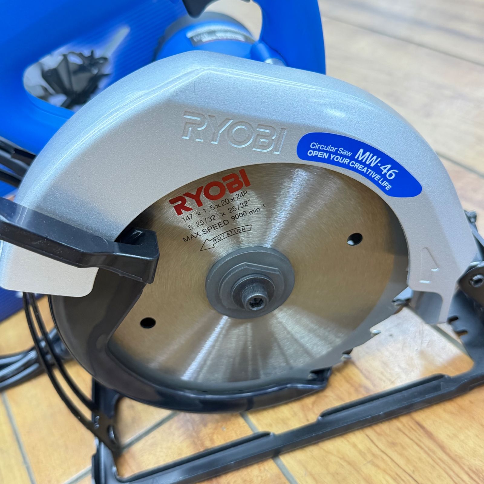 極美品 京セラ(Kyocera) 147mm 丸ノコ MW-46A 【リライズ蓮田店 
