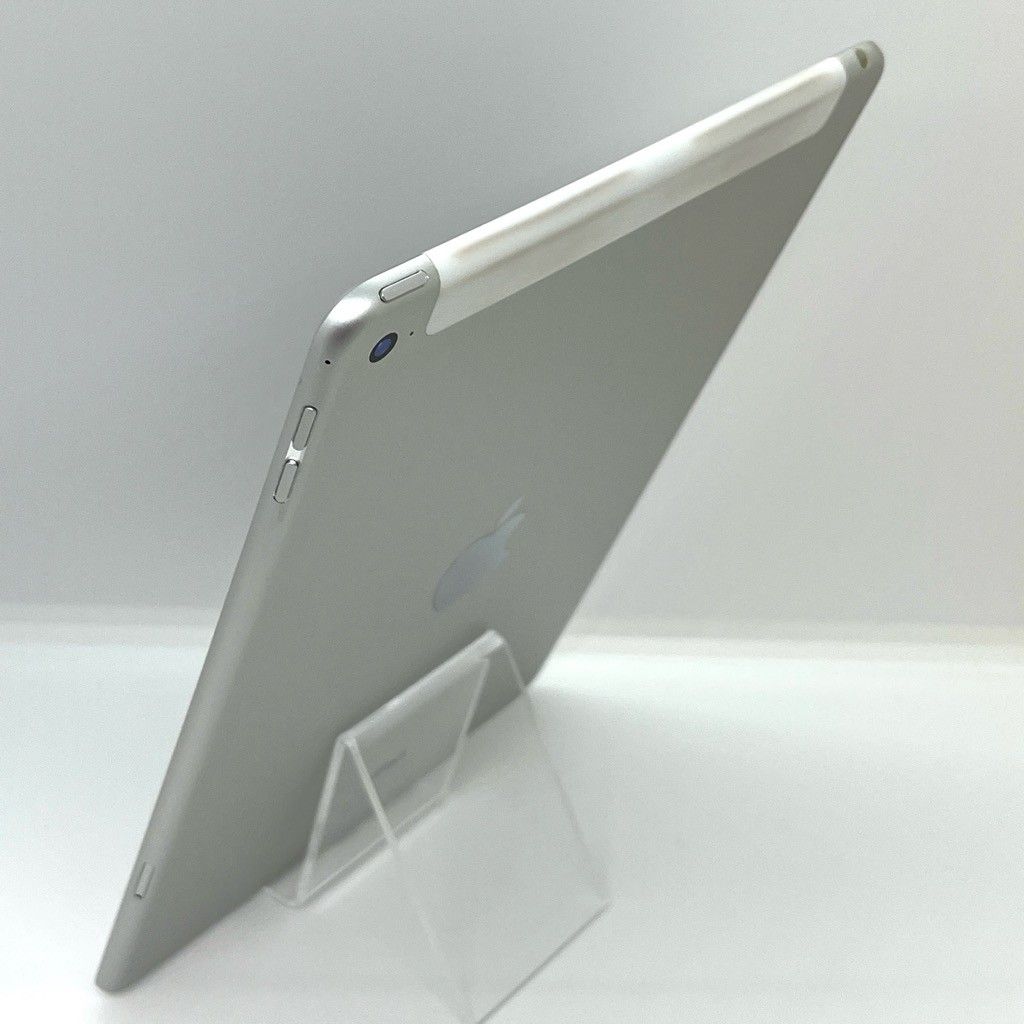 iPad Air 2 32GB au Wi-Fi+Cellular シルバー良品 - メルカリ