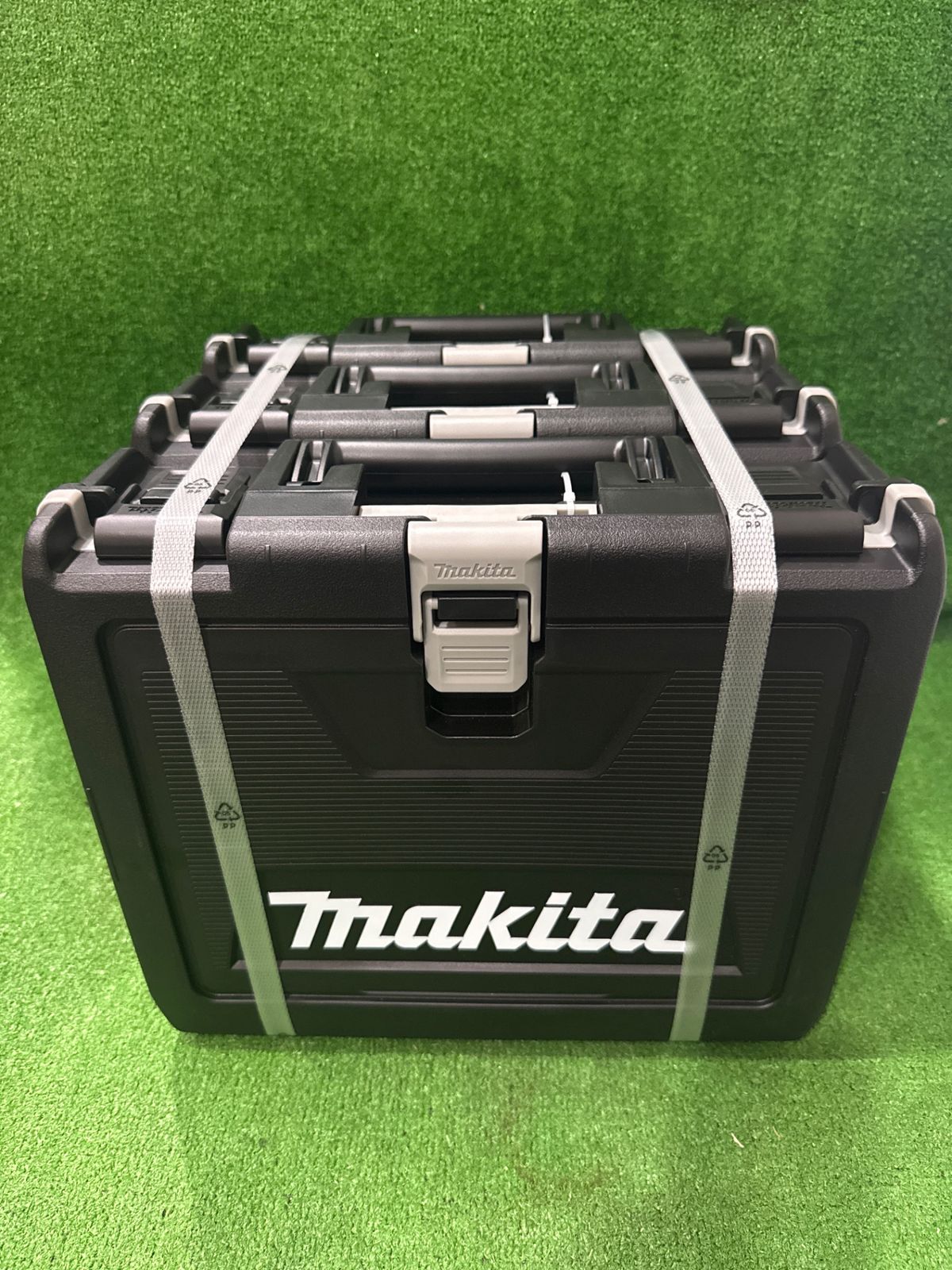 マキタ TD173DRGXB 充電式インパクトドライバ ブラック フルセット 3台セット販売 ③ ※現状品、未使用品(ト-84)