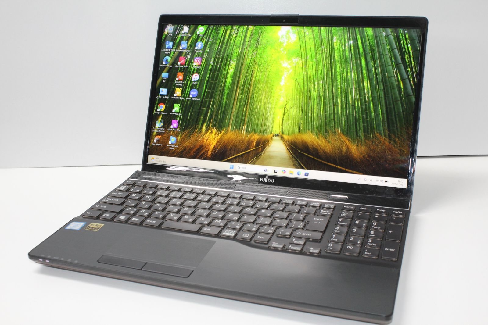 中古】富士通 LIFEBOOK AH77/C2 第8世代Core i7 - メルカリ