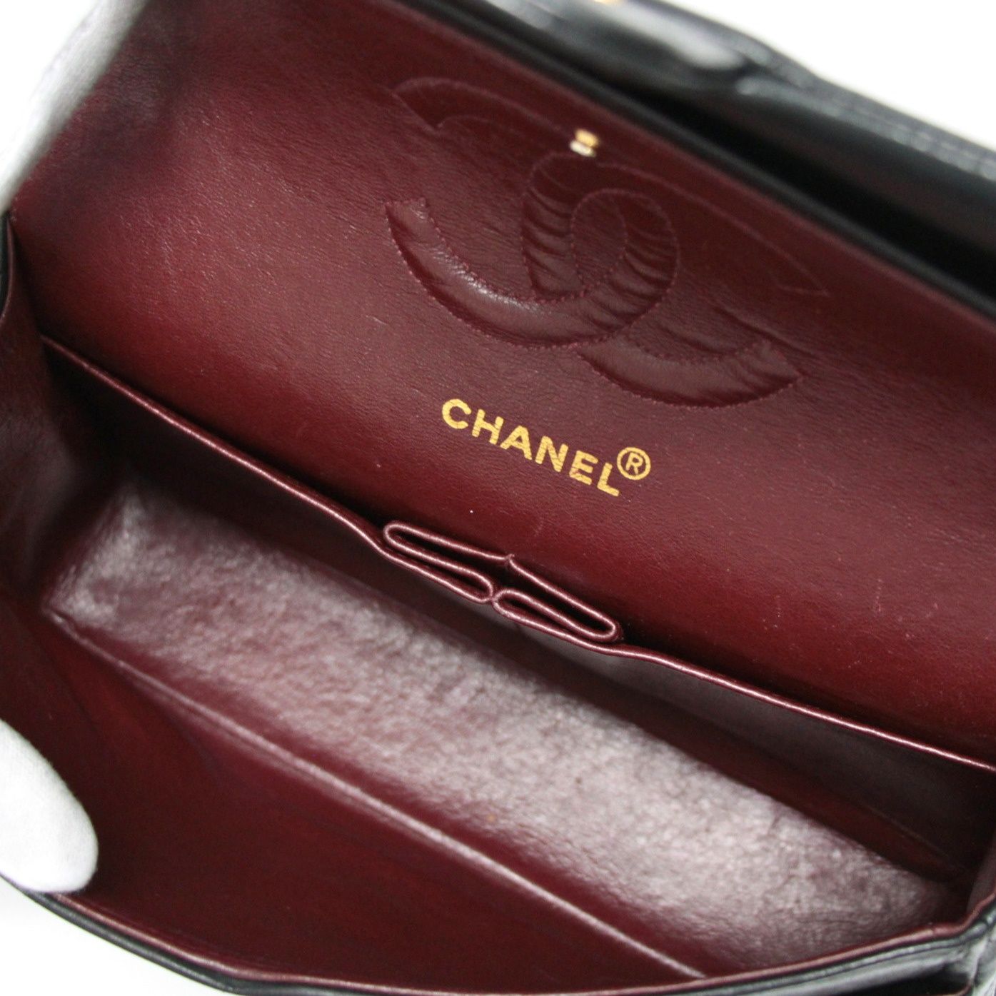 シャネル CHANEL マトラッセ25 ダブルフラップ チェーンショルダー