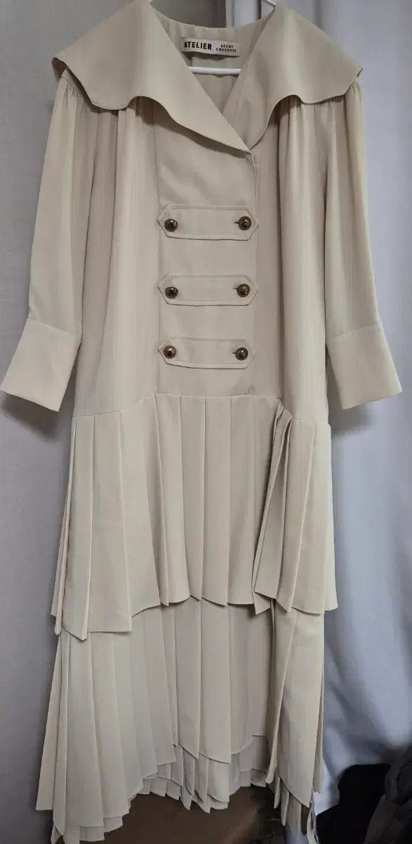 LUCKY CHOUETTE ラッキーシュエトゥ アトリエ プリーツ ビック襟 ONE PIECE