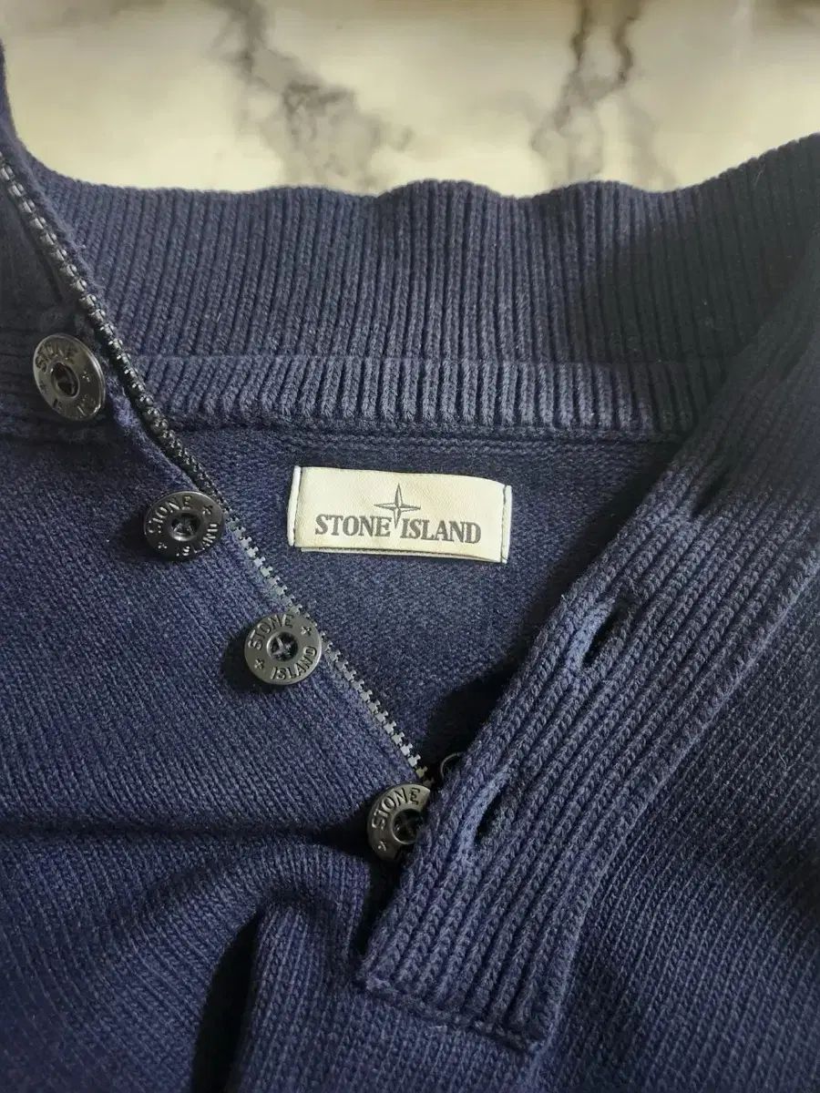 STONE ISLAND ハーフジップ ニット