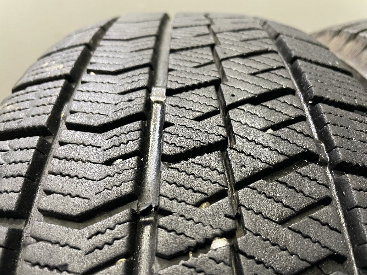 BS BRIDGESTONE BLIZZAK VRX2 205/60R16 16インチ スタッドレス 4本 21～23年製 バリ溝 ステップワゴン ビアンテ ヴォクシー等　(KTE646)