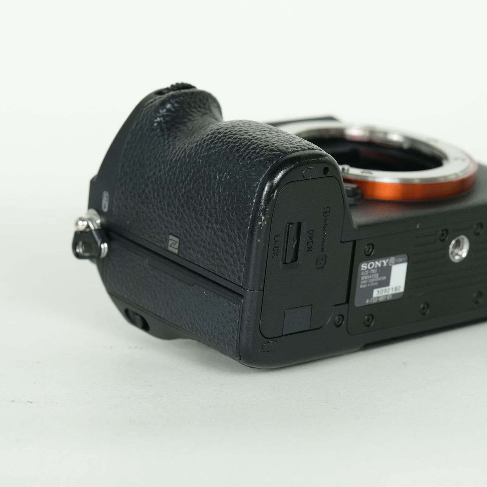 【美品】SONY α7 III ILCE-7M3 シャッター14,750枚程度 美品 | シャッター数51,329回] SONY α7 III（ILCE-7M3） [ボディ