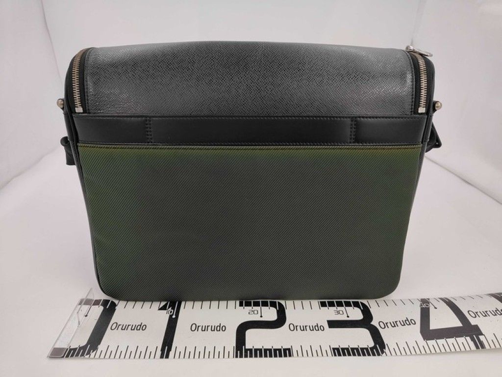 LOUIS VUITTON ルイヴィトン ショルダーバッグ タイミール M30862 アルドワーズ系 タイガ メンズ シルバー金具 美品 LOUIS VUITTON ルイヴィトン ショルダーバッグ タイミール M30862