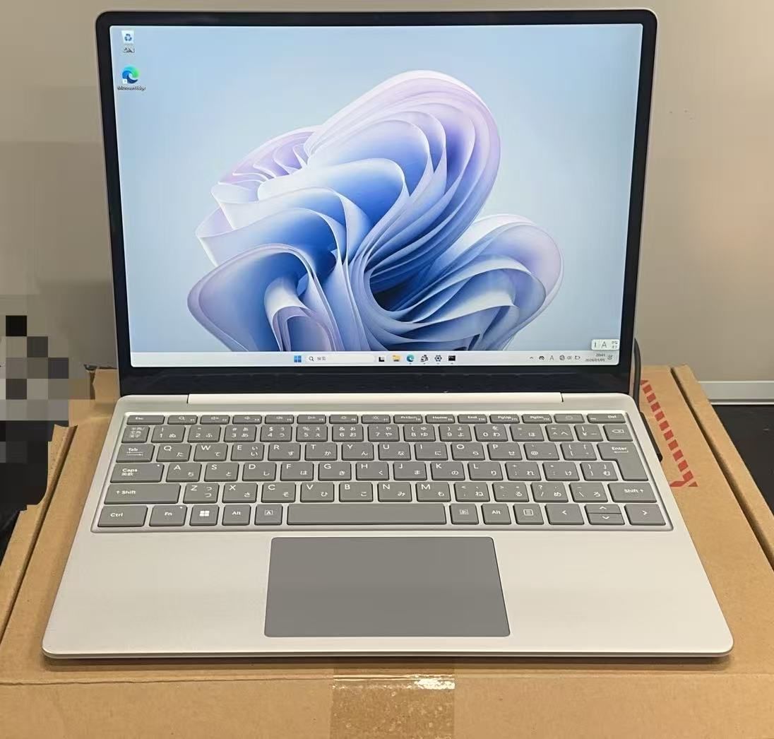 ★極美品 Microsoft Surface Laptop Go 3 Core i5-1235U ++924918 B0CJMCQ5MG