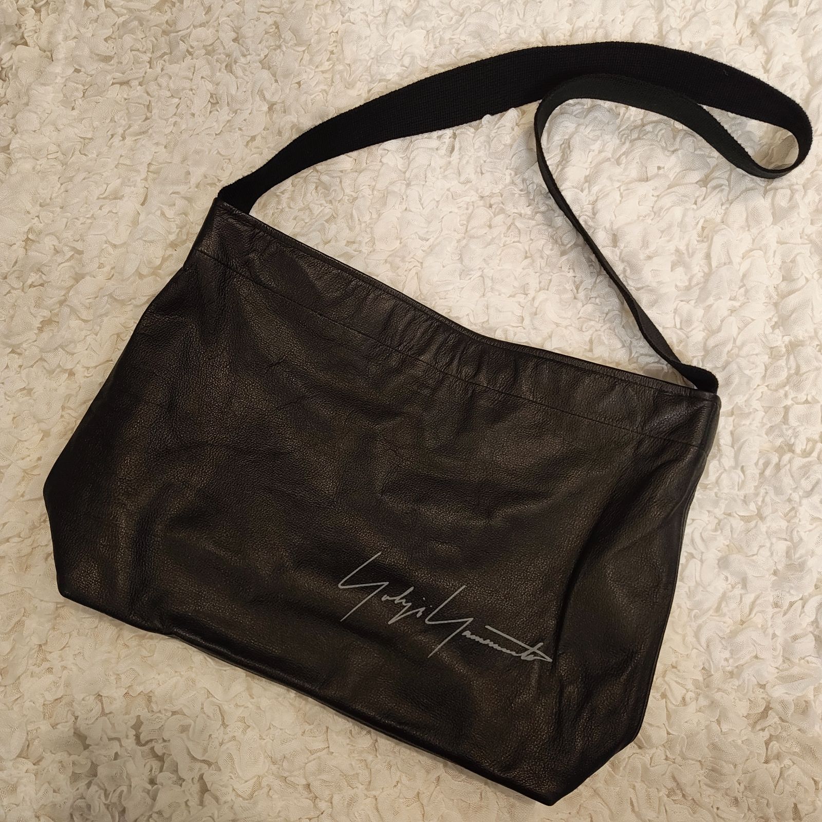 Yohji Yamamoto(ヨウジヤマモト)】COW LEATHER SHOULDER BAG レザー 