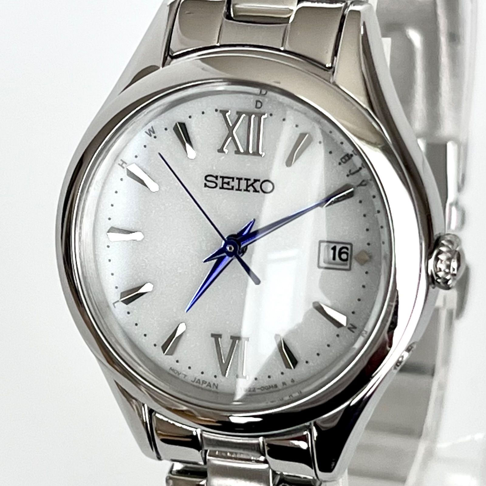 【セイコー レディース 腕時計 稼働 電波ソーラー 磨き済み】SEIKO 美品 白文字盤 ブルー