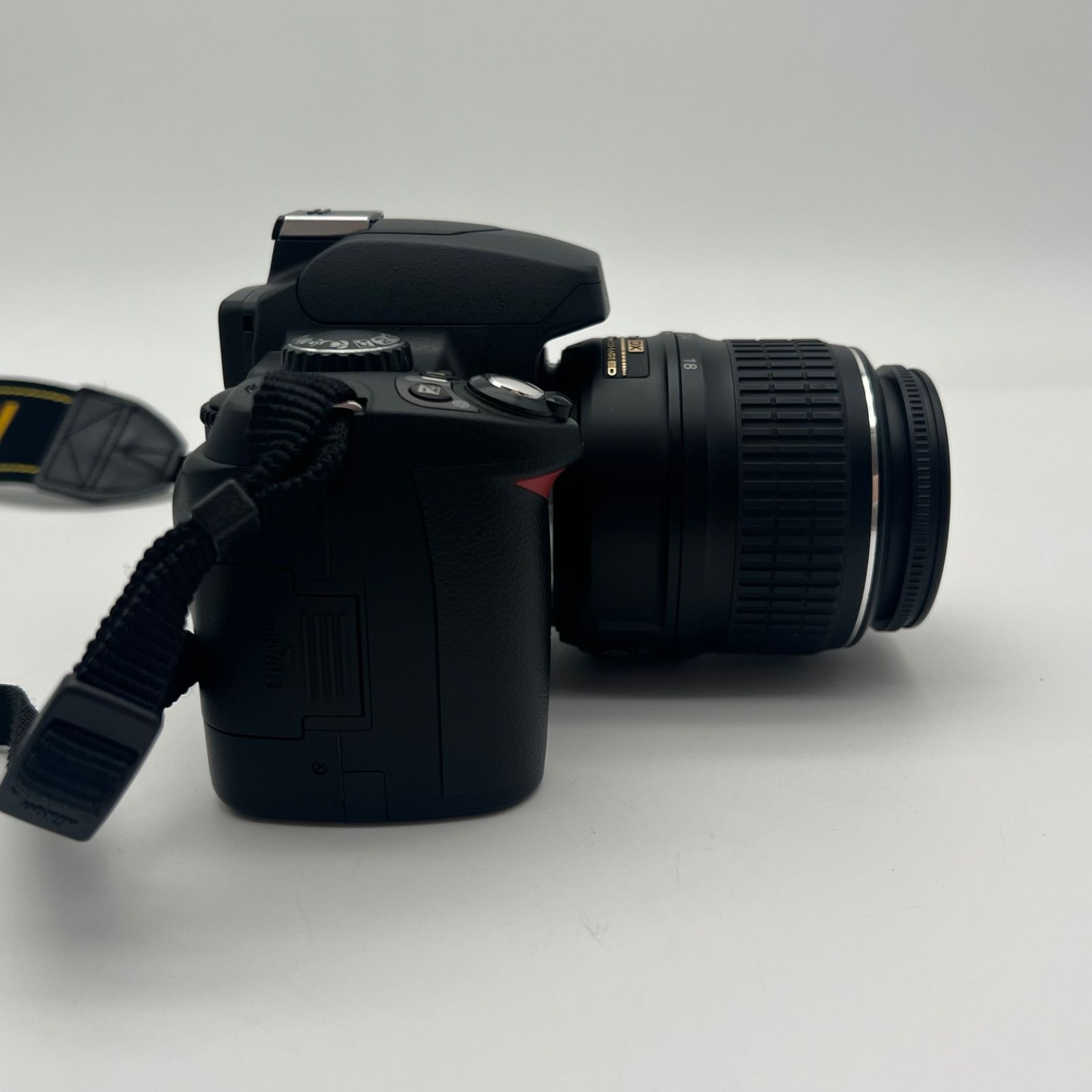 T6441 【 通電確認済み 】Nikon ニコン D40 Kit デジタル一眼レフ