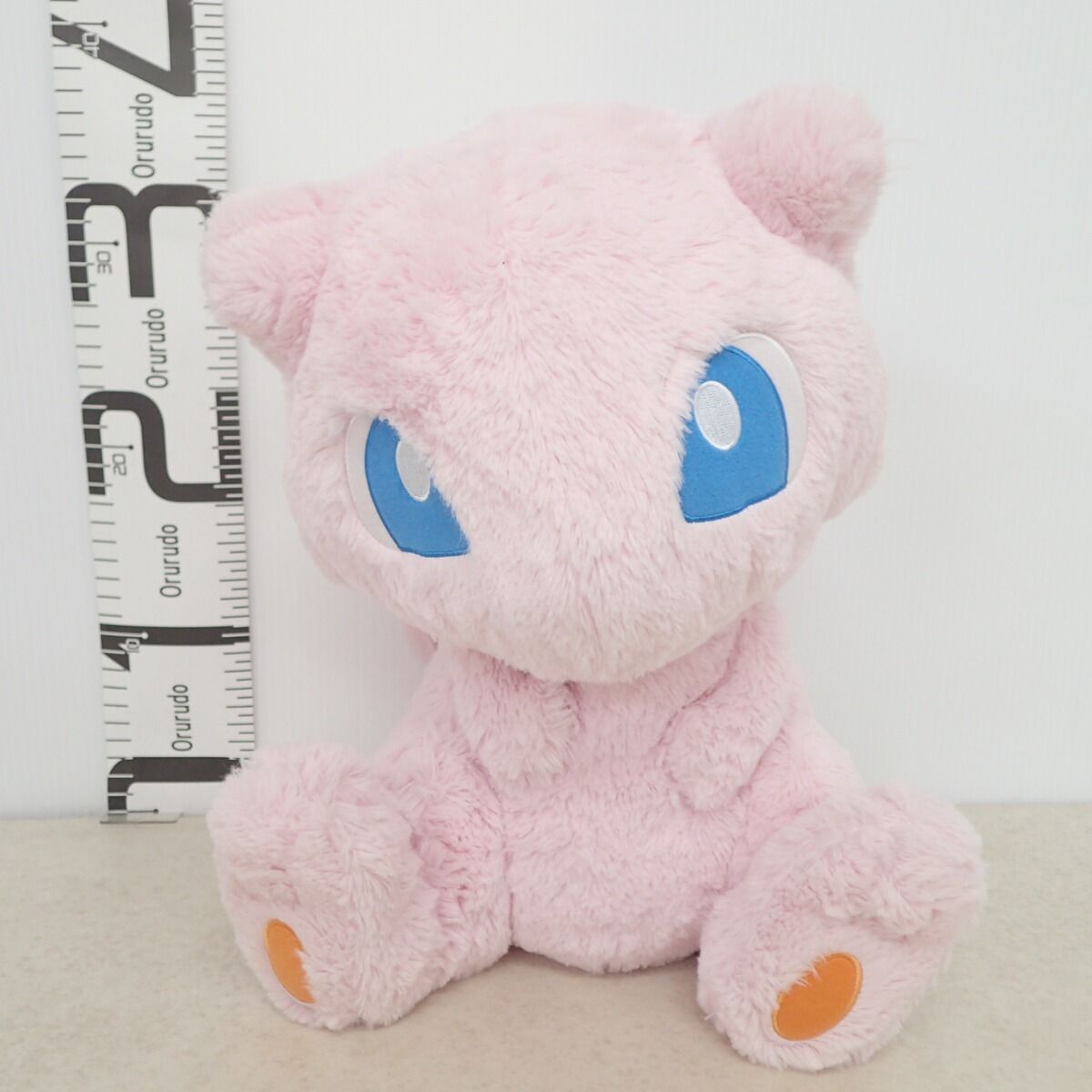 ポケモンセンター おっきいふわふわぬいぐるみ ミュウ 紙タグ無