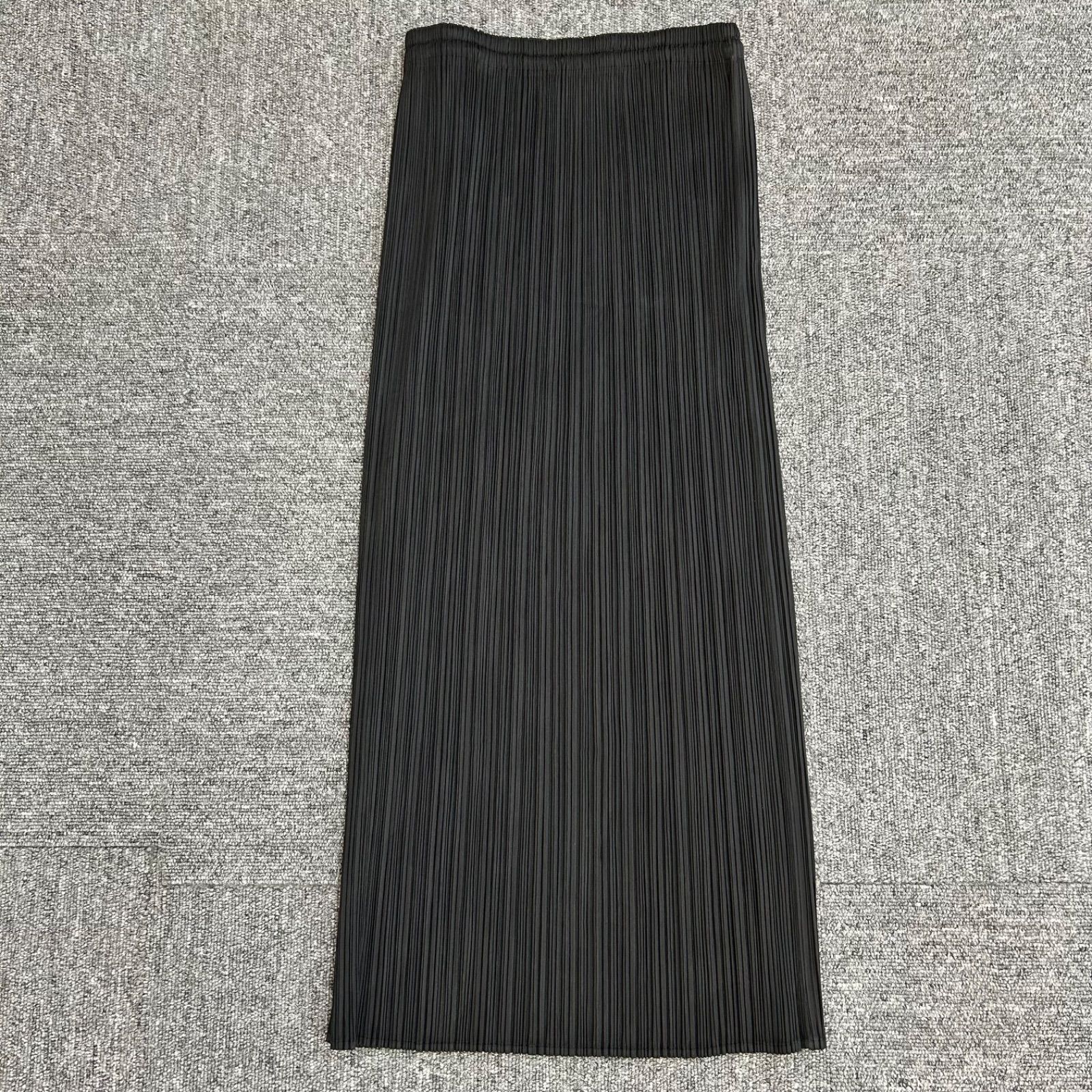 プリーツプリーズ 黒ロングスカート サイズ1 PLEATS PLEASE - メルカリ