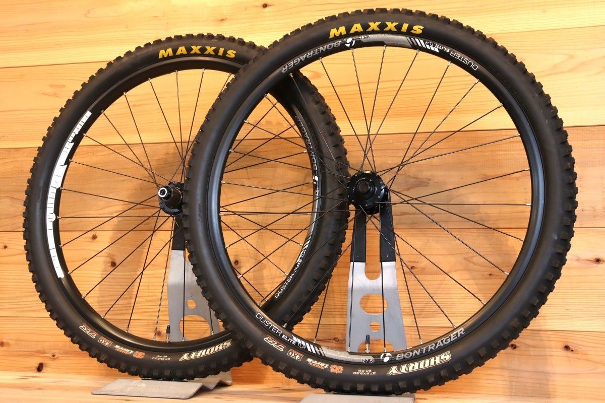 Bontrager DUSTER ELITE TLR MTB 前後ホイール 自転車 Bontrager DUSTER ELITE TLR MTB 前後ホイール