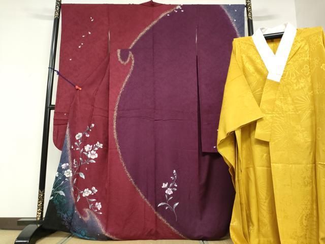 平和屋着物●豪華振袖・長襦袢（無双仕立て）セット　草花文　金彩　やまと誂製　正絹　逸品　DABF1748ud