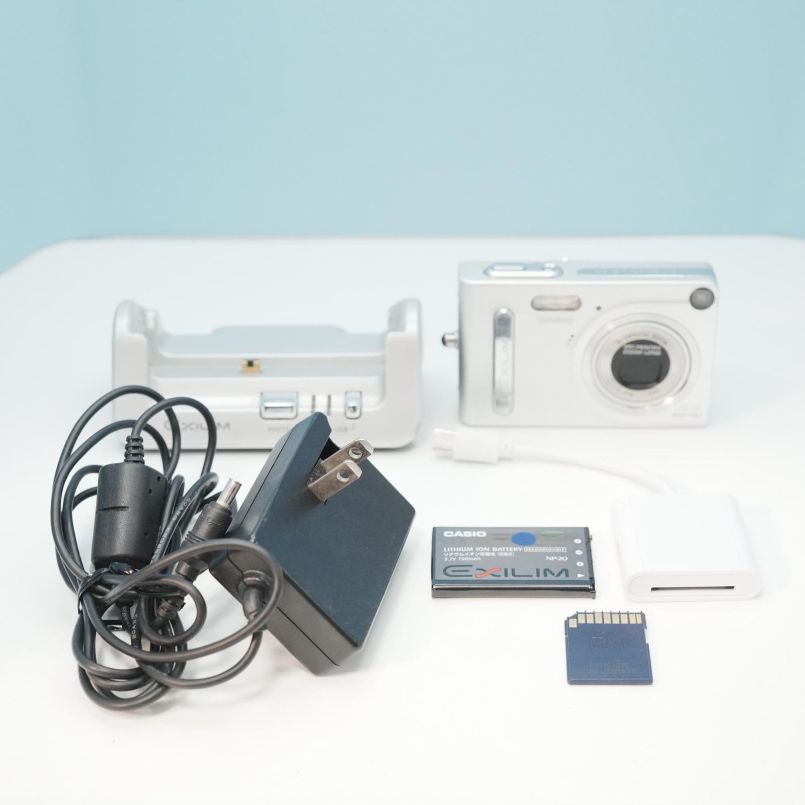 CASIO EXILIM EX-Z3 デジカメ スマホ転送OK フルセット 美品 a6915