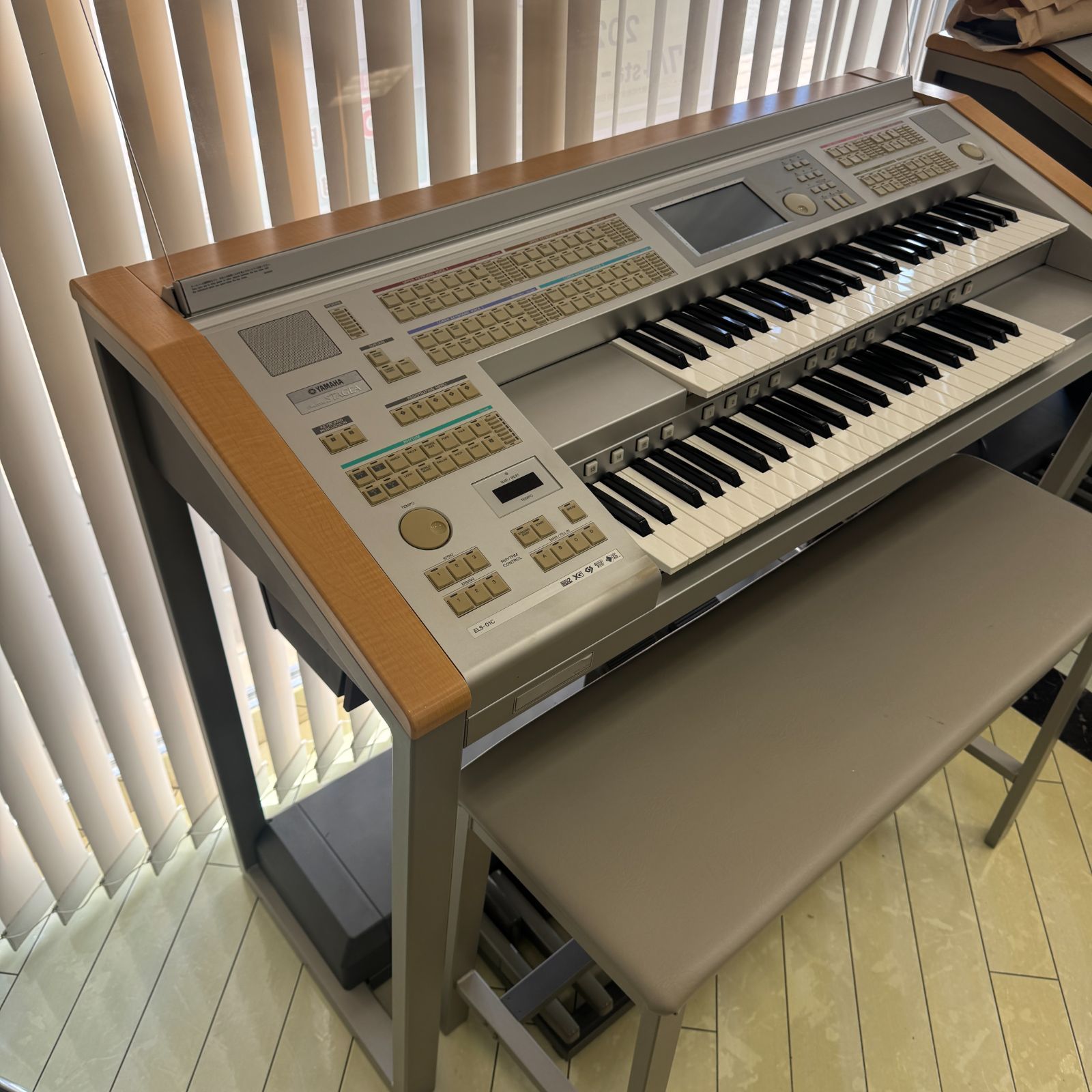 ヤマハ エレクトーン ステージア ELS-01C カスタムモデル【近畿圏内