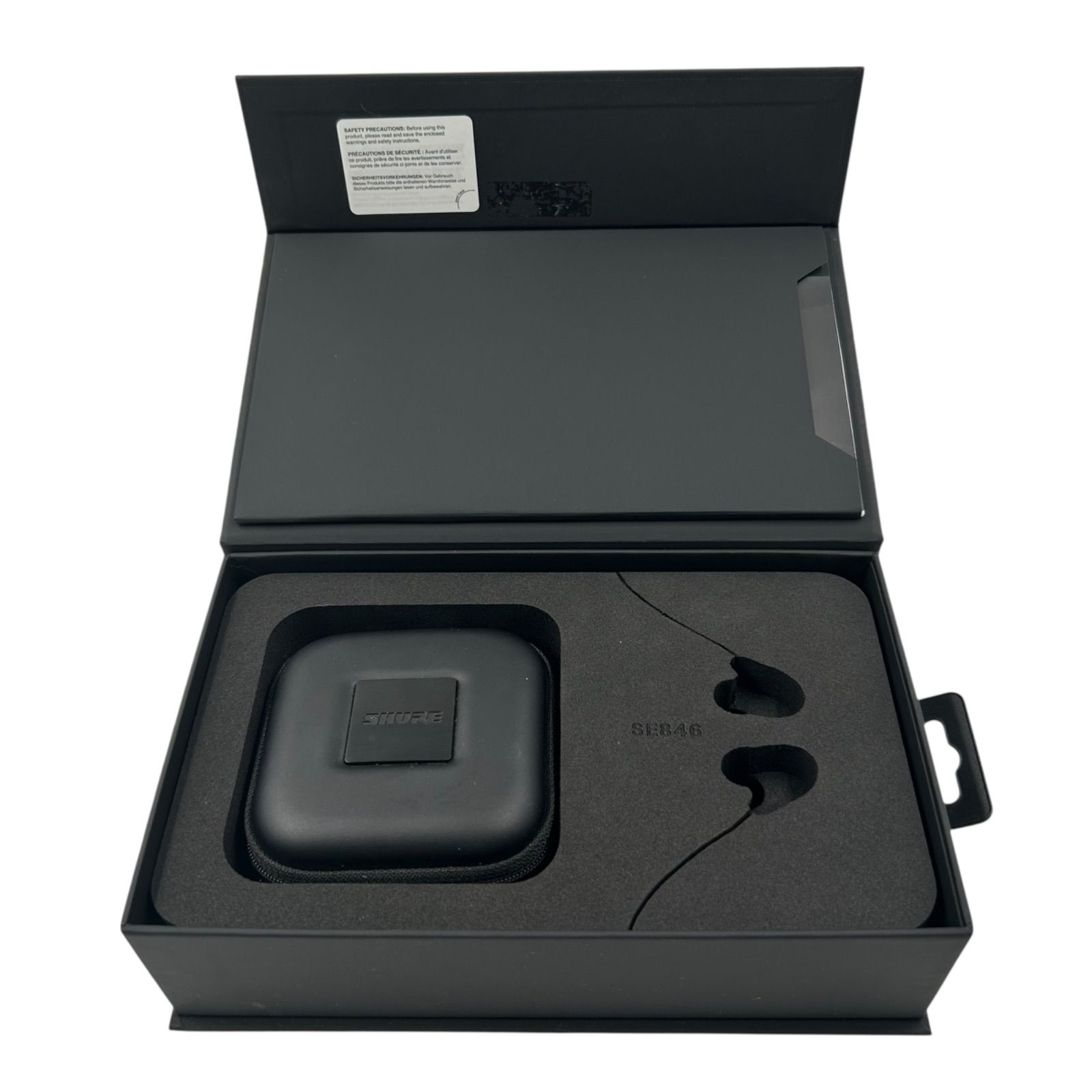 SHURE SE846 イヤホン 本体 専用ケース付き SHURE SE846 有線イヤホン 高遮音性イヤホン ケース付き 動作確認済み
