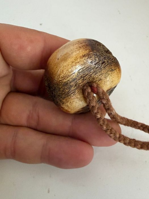 根付 提げ物 印籠 和装小物 彫刻 和骨董 骨董 古美術 蟹 かに 饅頭根付