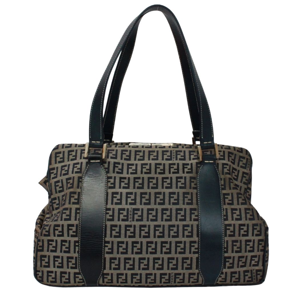 新着】FENDI ズッキーノ柄 がま口 レザー、キャンバス ネイビー トート
