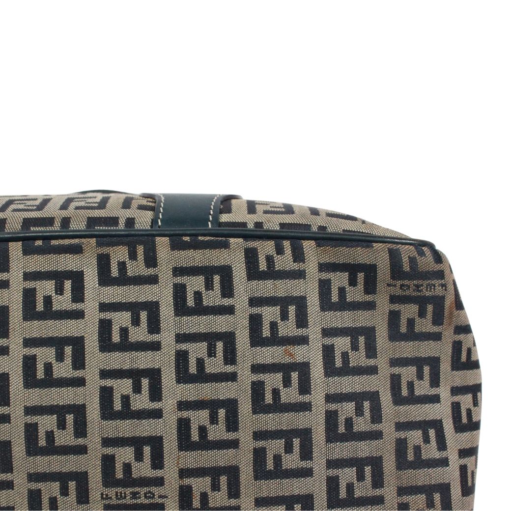 新着】FENDI ズッキーノ柄 がま口 レザー、キャンバス ネイビー トート