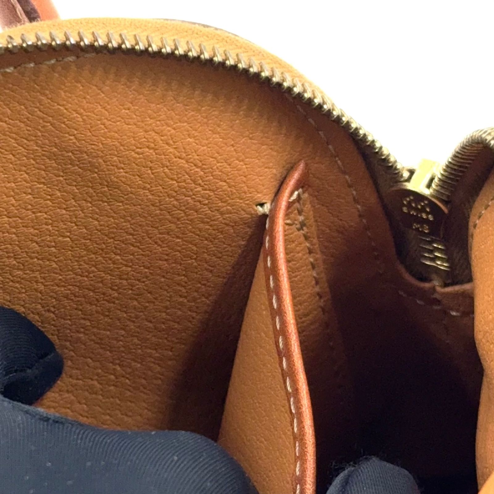 新着】CELINE マカダム柄 ハーフムーン ショルダーストラップ付属なし