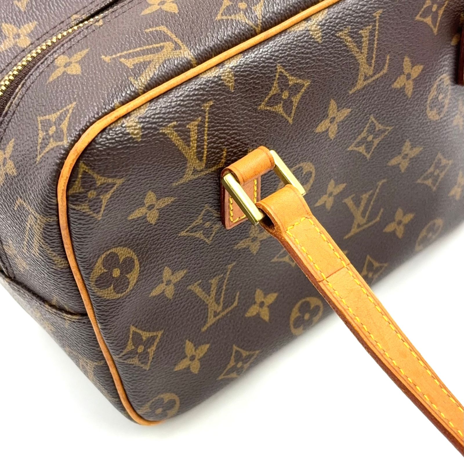 新着】LOUIS VUITTON シテMM モノグラム モノグラム レザー、PVC