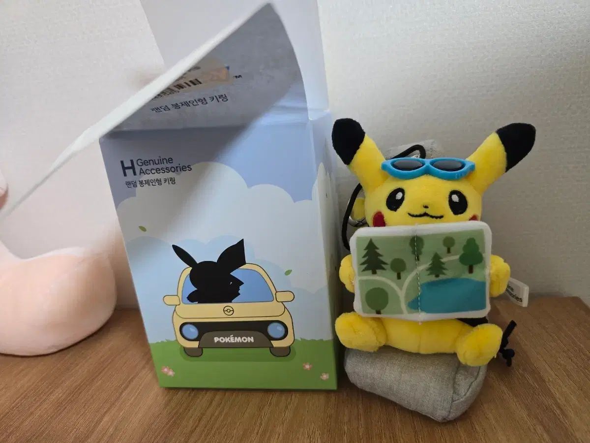 HYUNDAI 自動車 ポケットモンスター ぬいぐるみ キーホルダー ピカチュウ 出品