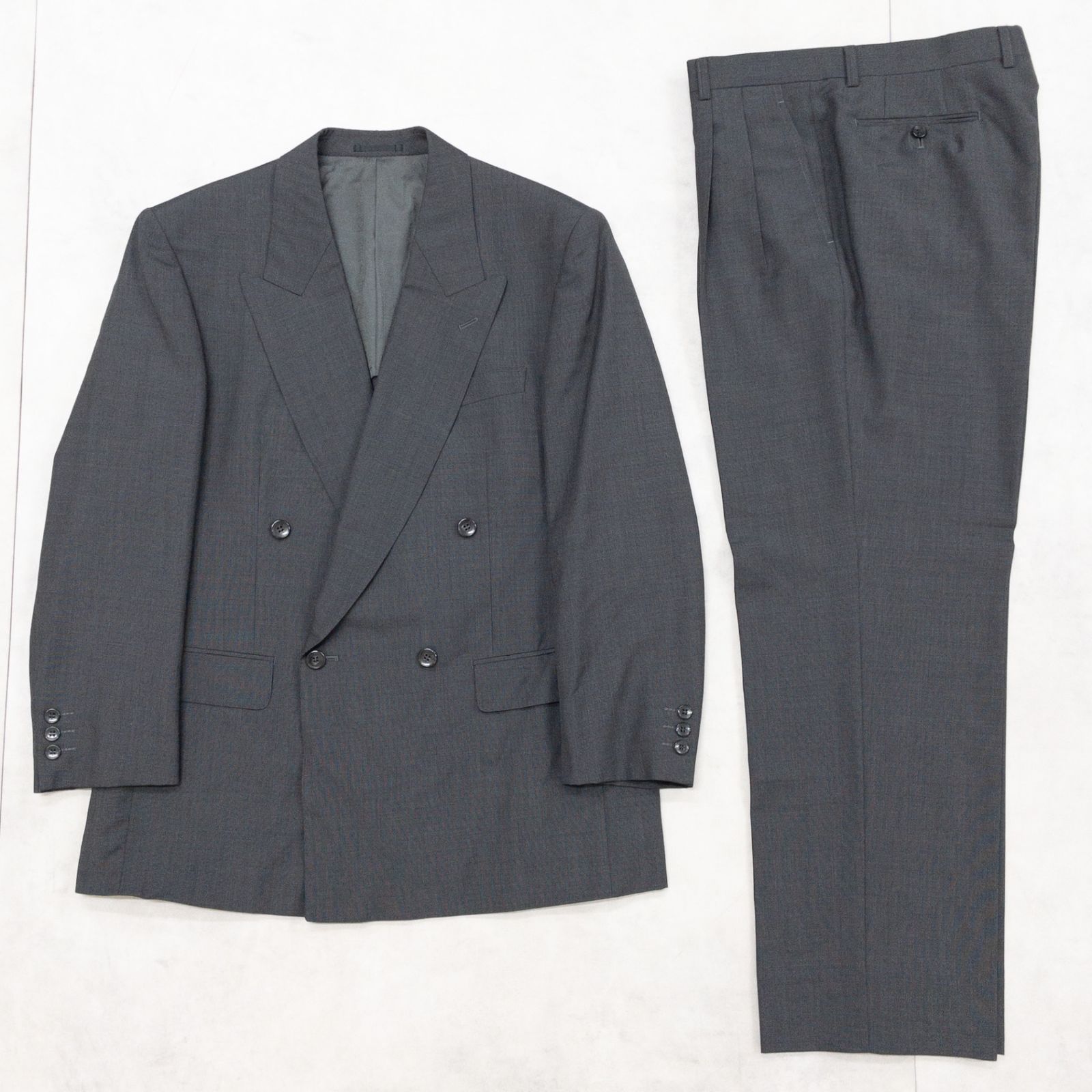 ランバンコレクション セットアップ スーツ ウール シルク グレー 38 極美品 LANVIN ランバン セットアップ スーツ ダブルブレスト テーラード