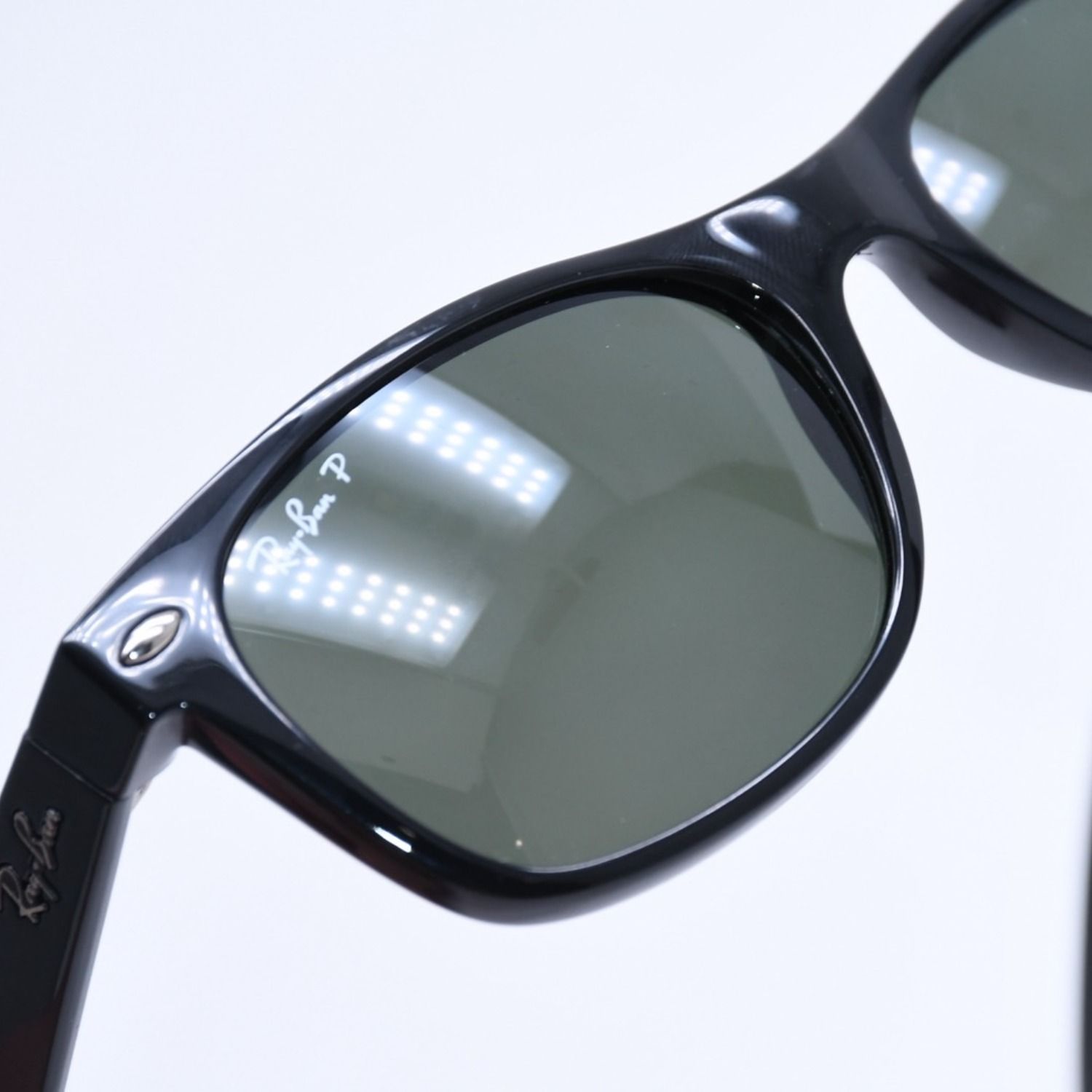 極美品 Ray-Ban レイバン サングラス アイウェア RB2132 901/58 サイズ