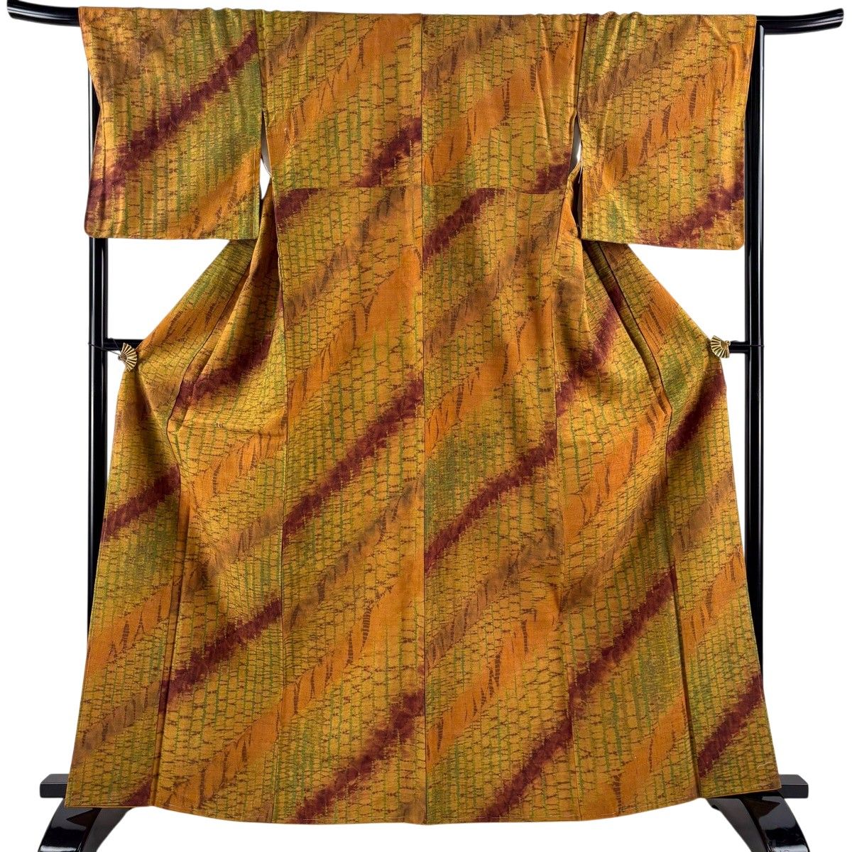 小紋 身丈165.5cm 裄丈67.5cm L 袷 縞 斜縞 絞り ぼかし 山吹茶色 正絹 逸品 【中古】 29,850円