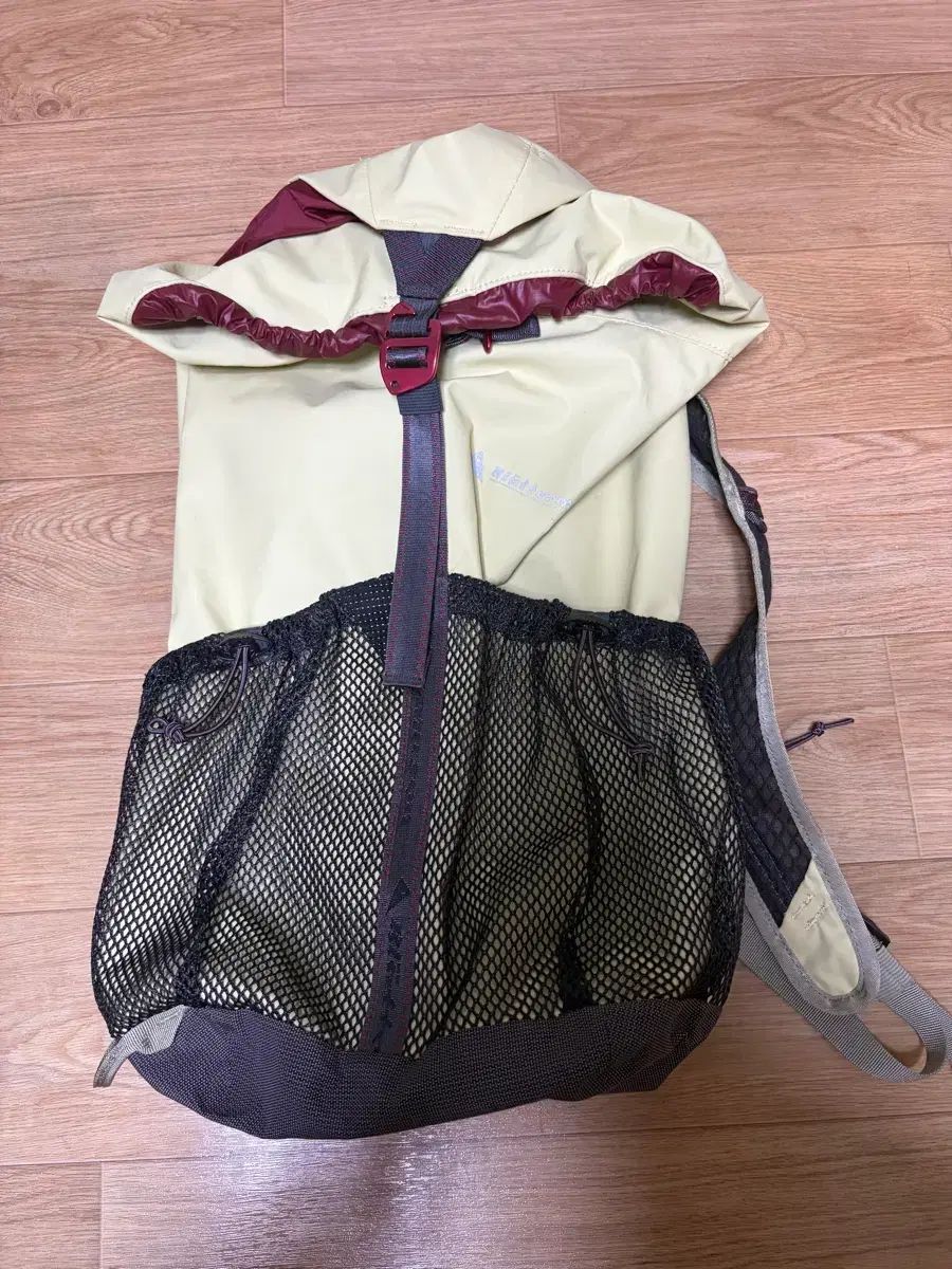 クレッタルムーセン ピヨルム バックパック 18L レモンミスト