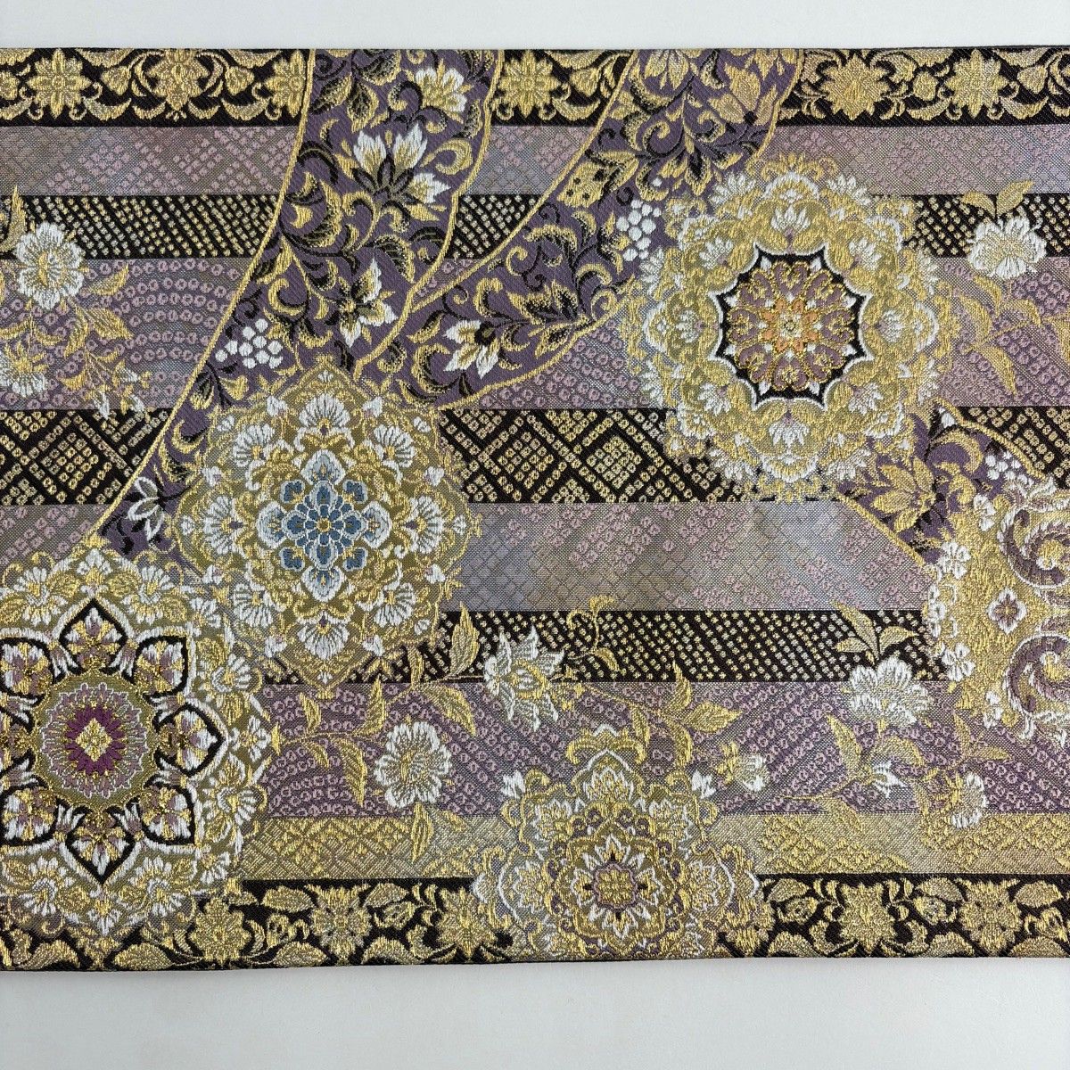 袋帯 秀品 やまと 枝花 蔦 箔 金糸 紫 六通 正絹 【中古】